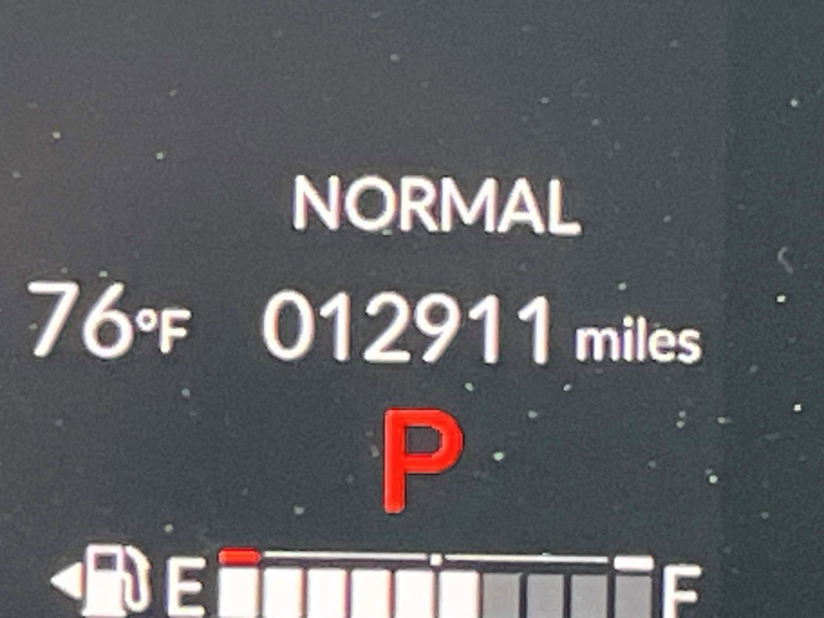 Used 2025 Honda HR-V LX image 14