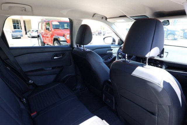 New 2026 Nissan Rogue SV image 17