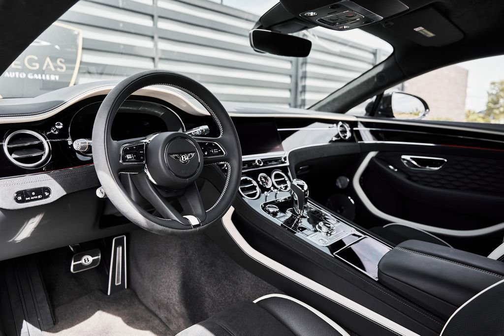 Used 2025 Bentley Continental GT Speed AWD/4WD image 2