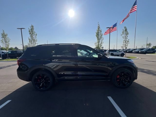 Used 2023 Ford Explorer ST w/ Equipment Group 401A AWD/4WD image 4