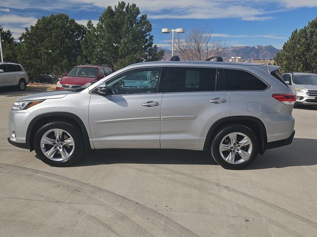Used 2018 Toyota Highlander Limited w/ Protection Package #3 image 9