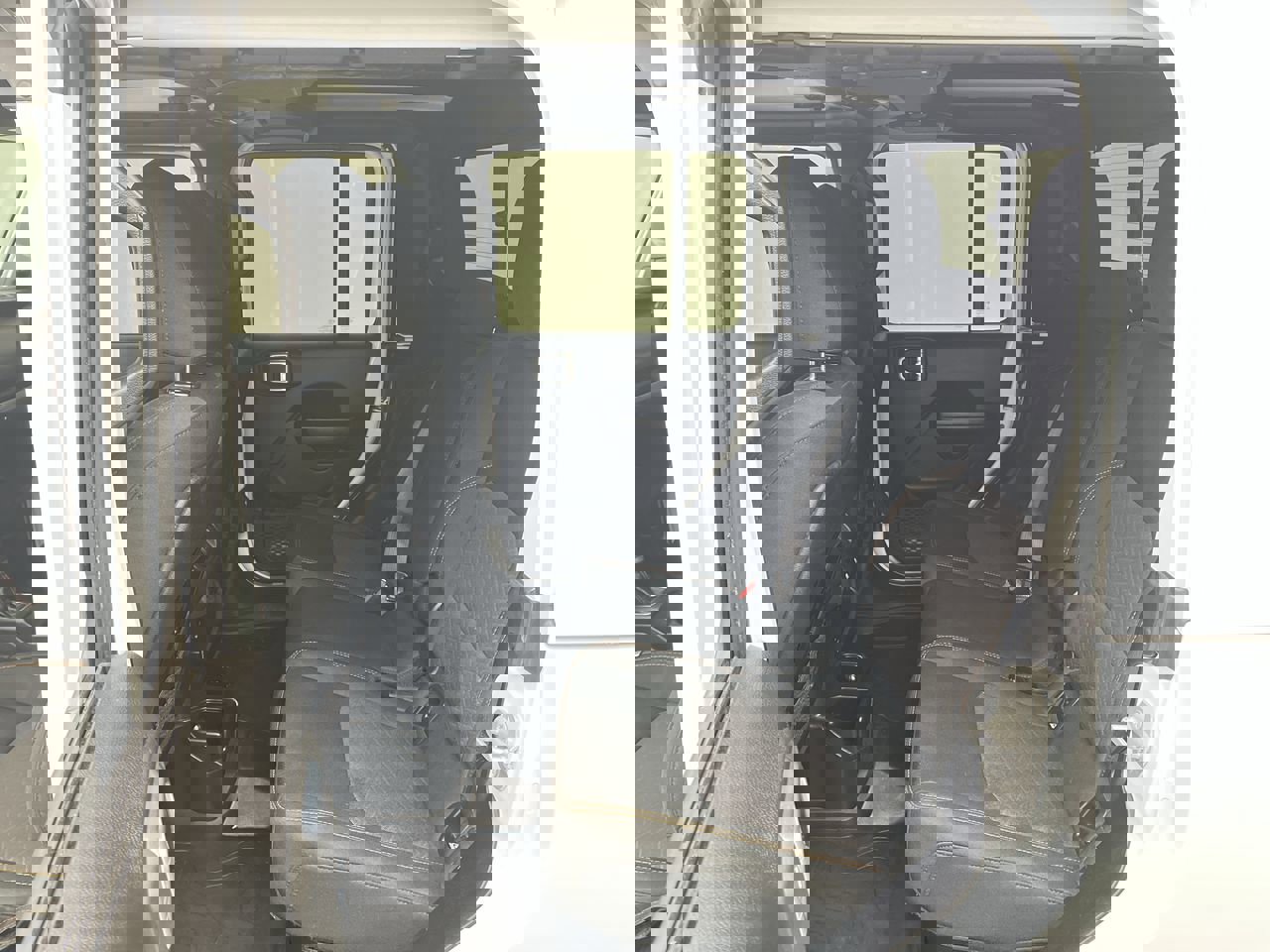 Used 2021 Jeep Gladiator Mojave image 10