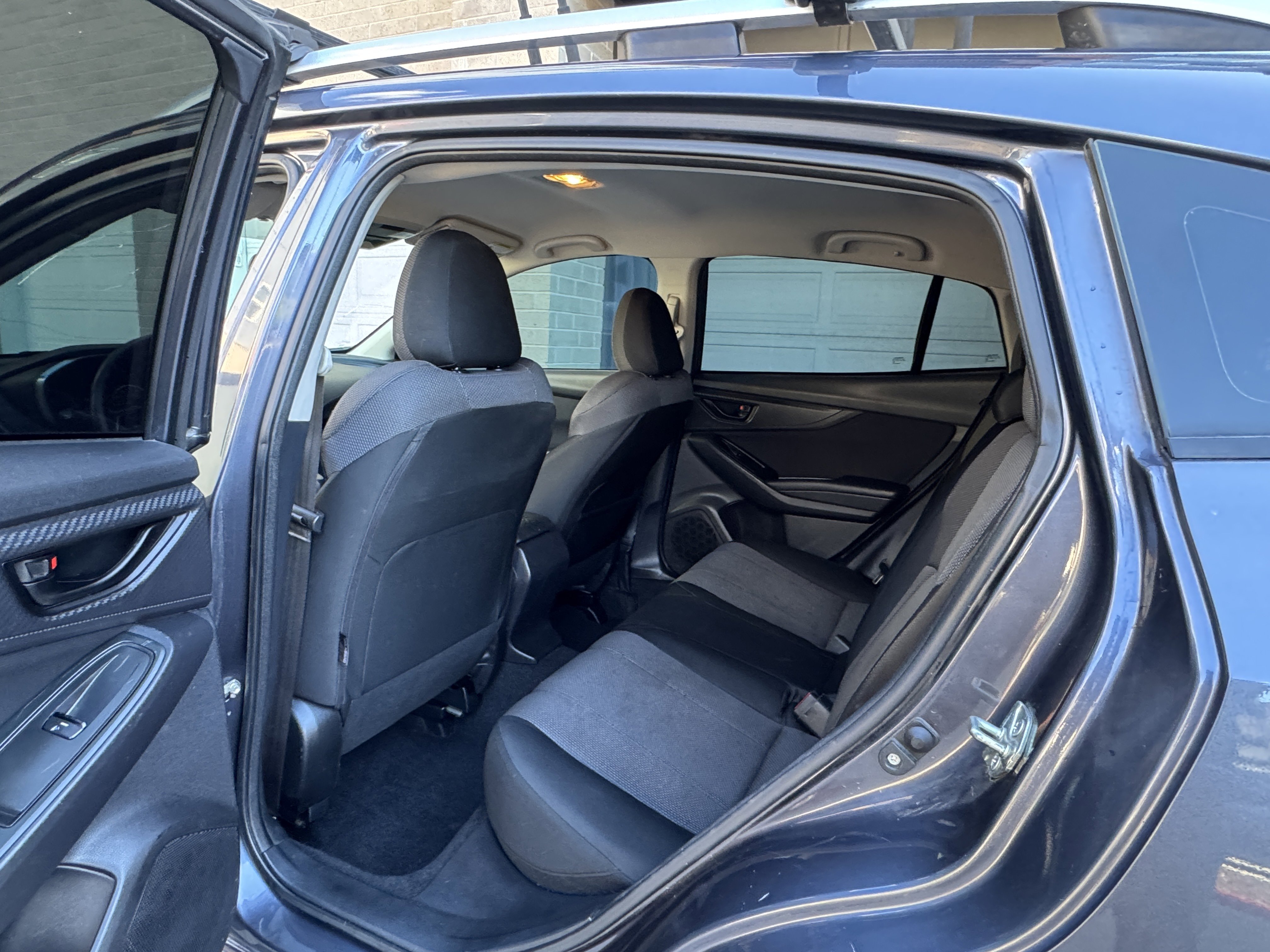 Used 2017 Subaru Impreza 2.0i Premium image 22