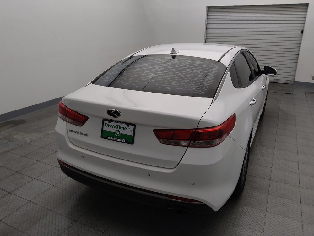 Used 2018 Kia Optima LX w/ Convenience Package FWD image 7