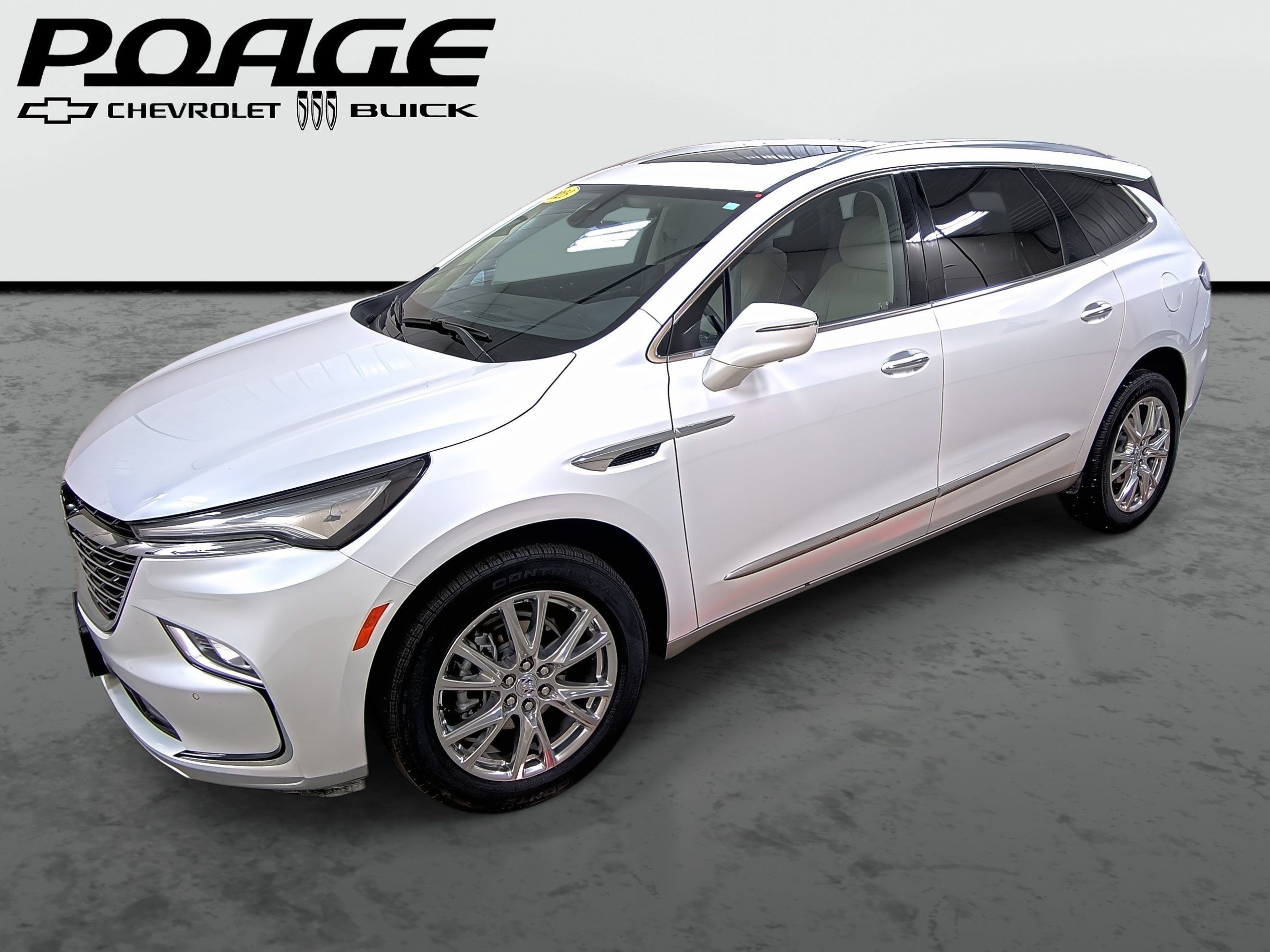 Used 2023 Buick Enclave Essence AWD/4WD image 1