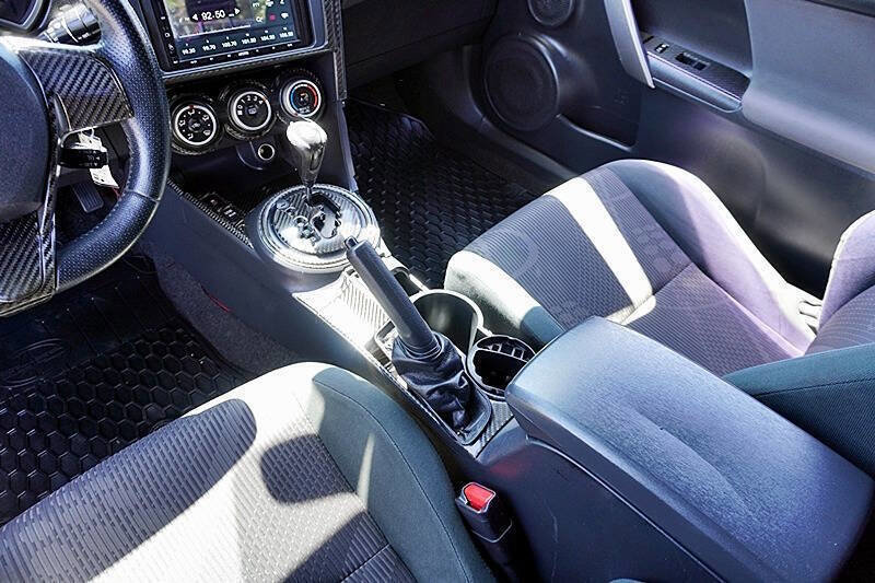 Used 2013 Scion tC FWD image 22
