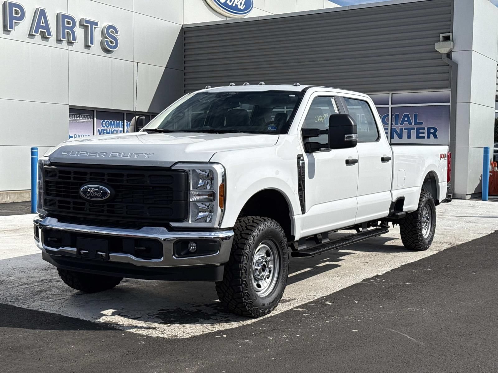 New 2026 Ford F250 XL w/ XL Off-Road Package AWD/4WD image 7