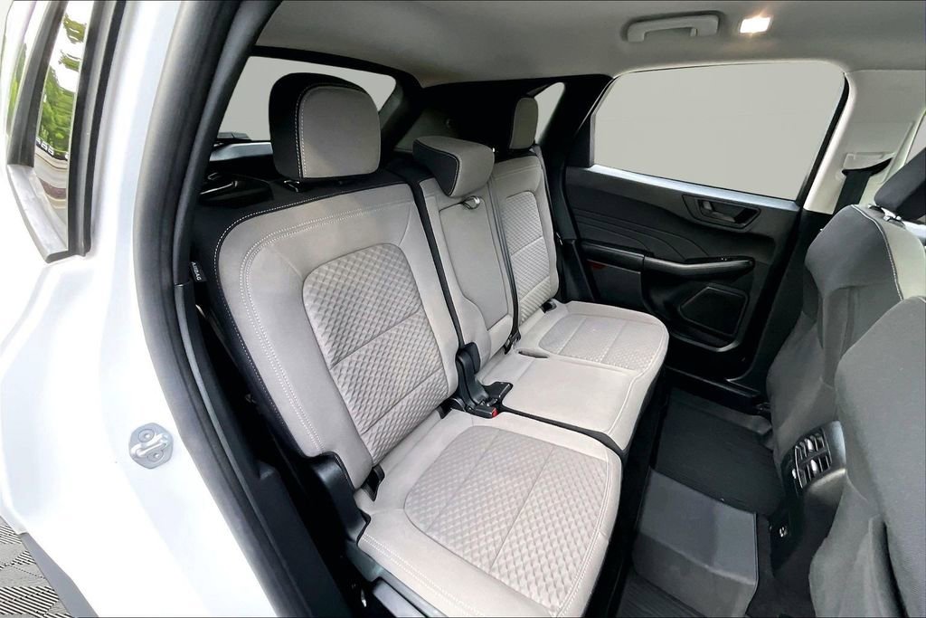 Used 2022 Ford Escape SE w/ Convenience Package AWD/4WD image 17