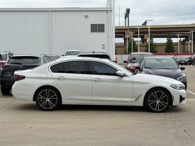 Used 2022 BMW 540i xDrive w/ Executive Package AWD/4WD image 3