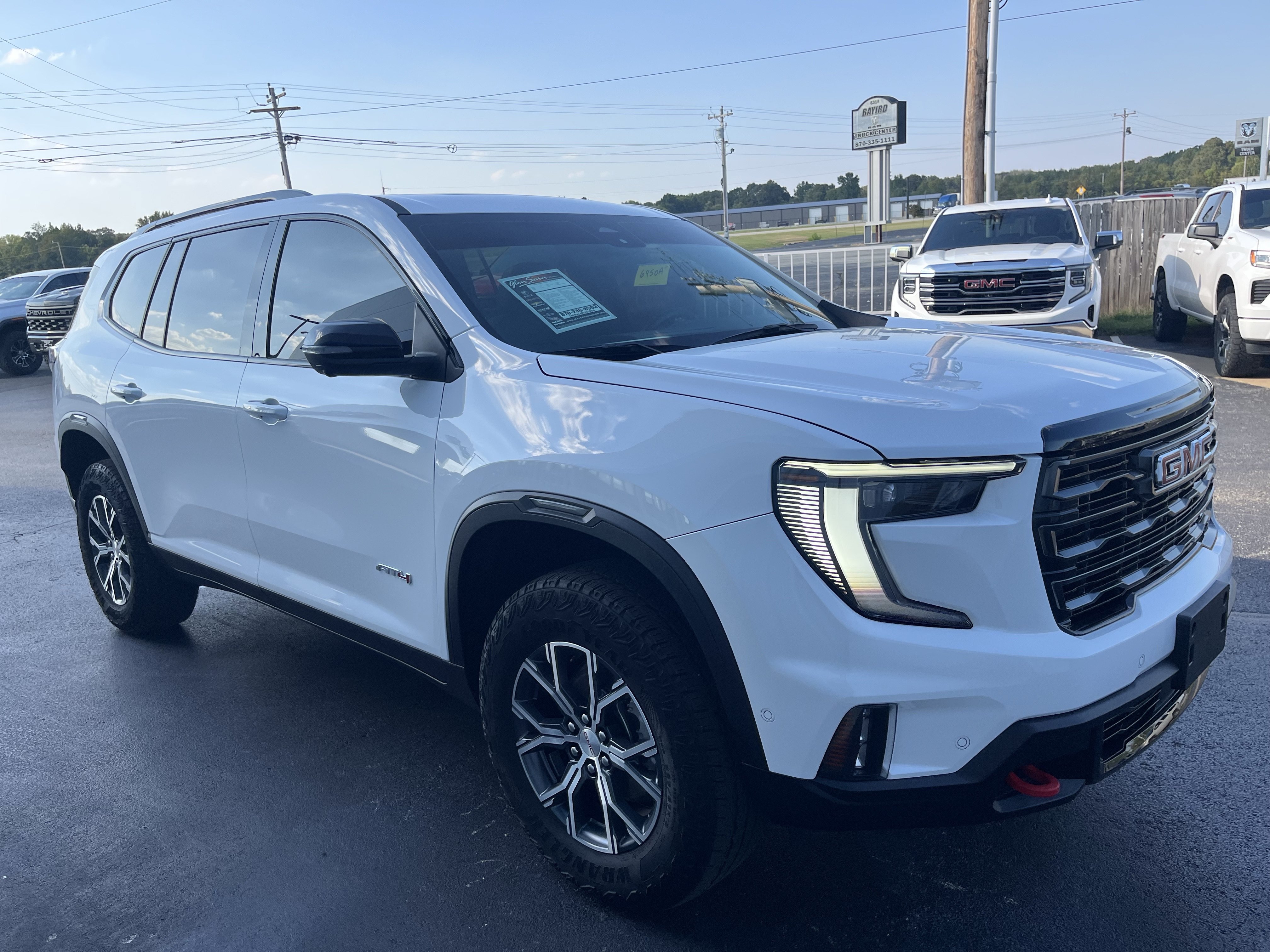 Used 2024 GMC Acadia AT4 w/ Super Cruise Package AWD/4WD image 8