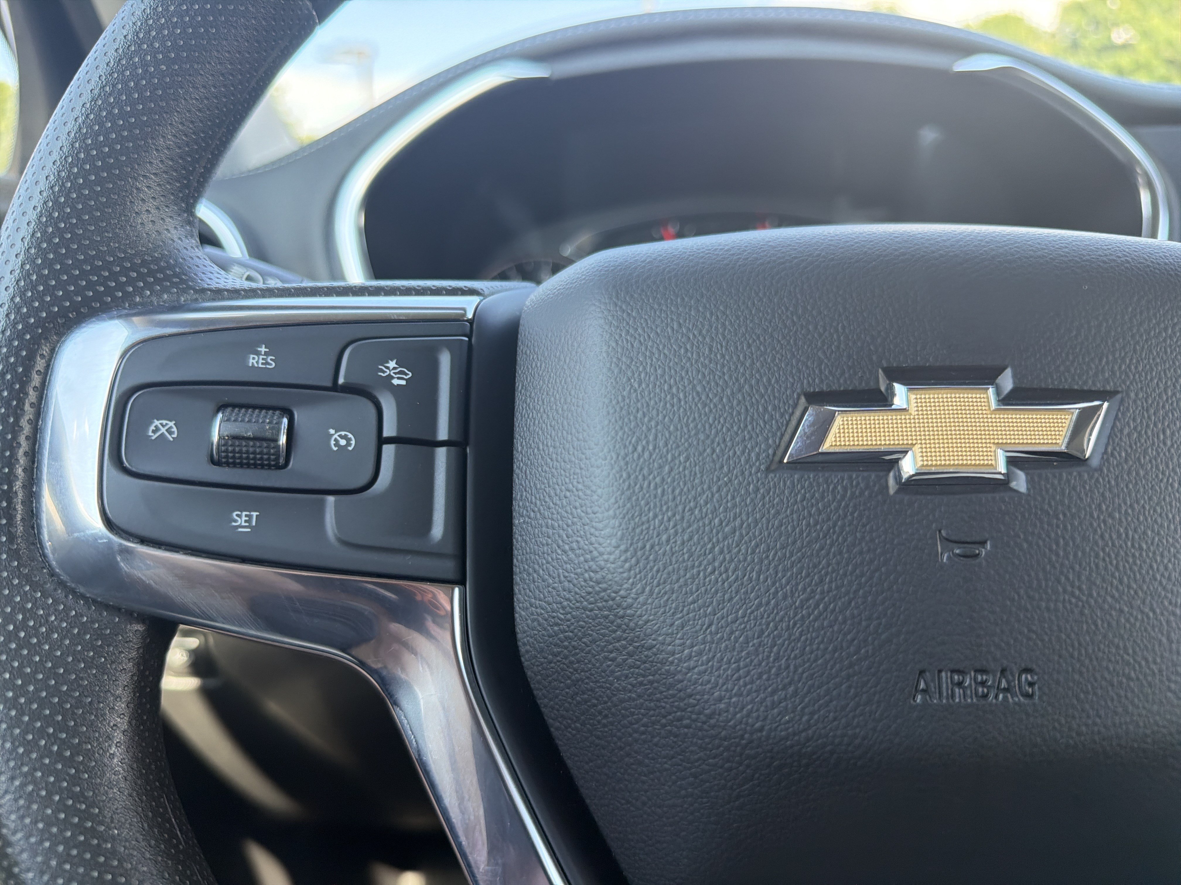 Used 2025 Chevrolet Blazer LT FWD image 10
