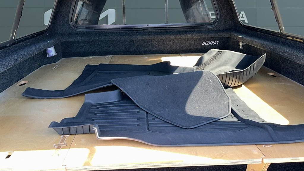 Used 2023 GMC Sierra 3500 Denali w/ Denali Ultimate Package image 16