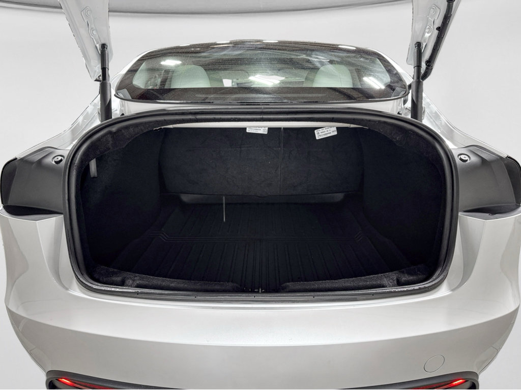 Used 2025 Tesla Model 3 Long Range image 25