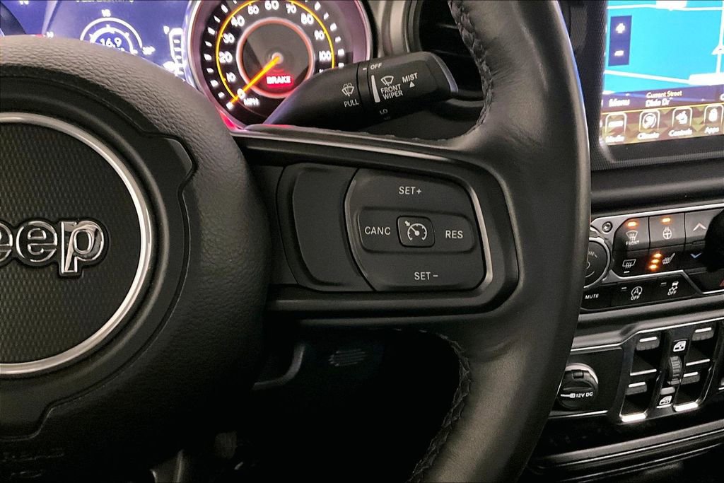 Used 2023 Jeep Gladiator Willys image 19