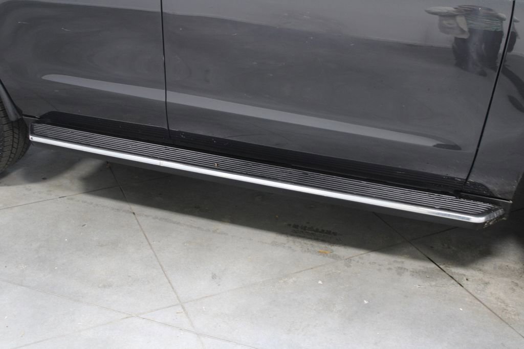 Used 2023 Ford Expedition XLT image 12