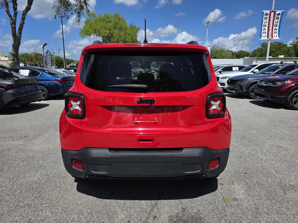 Used 2019 Jeep Renegade Altitude w/ Quick Order Package 2XM FWD image 4