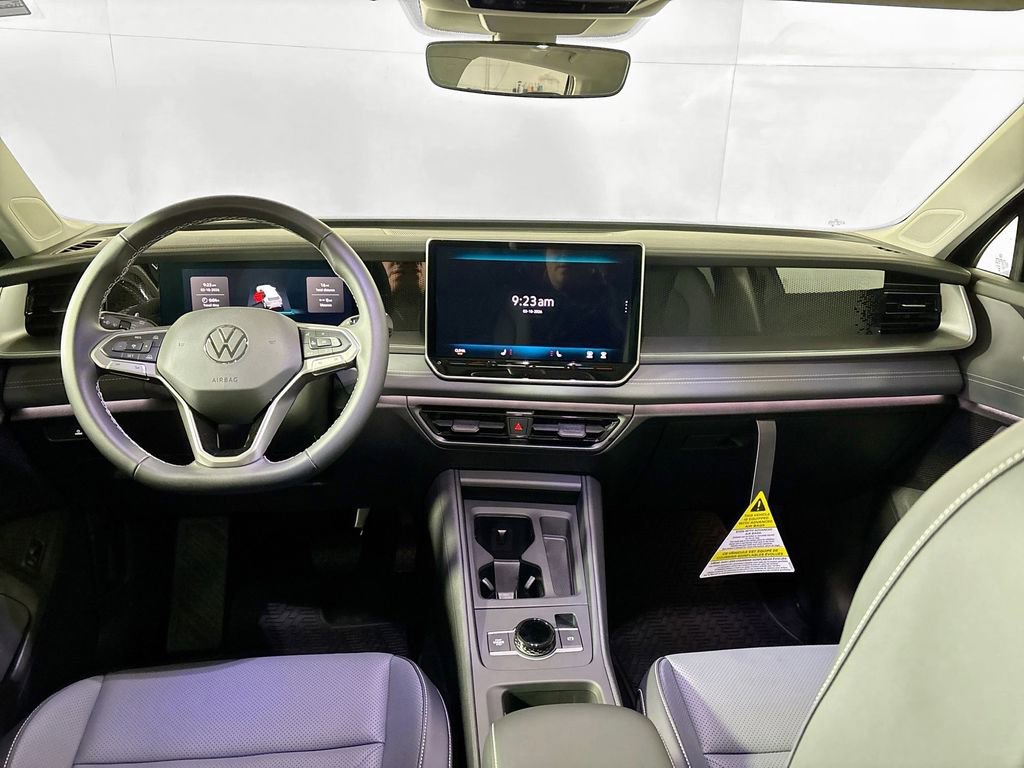 New 2026 Volkswagen Tiguan SE image 12