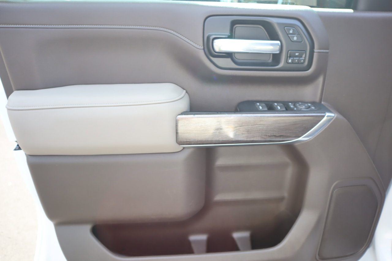 Used 2021 Chevrolet Silverado 2500 LTZ image 13