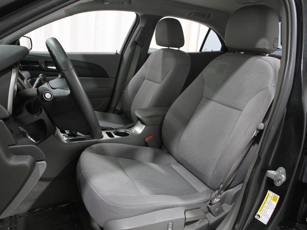 Used 2014 Chevrolet Malibu LS image 5