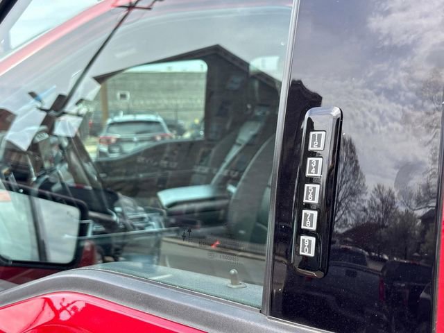 Used 2021 Ford F150 Raptor w/ Convenience Package image 12