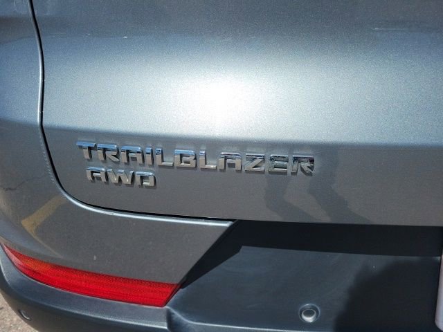 Used 2024 Chevrolet TrailBlazer LT w/ LT Cold Weather Package AWD/4WD image 13