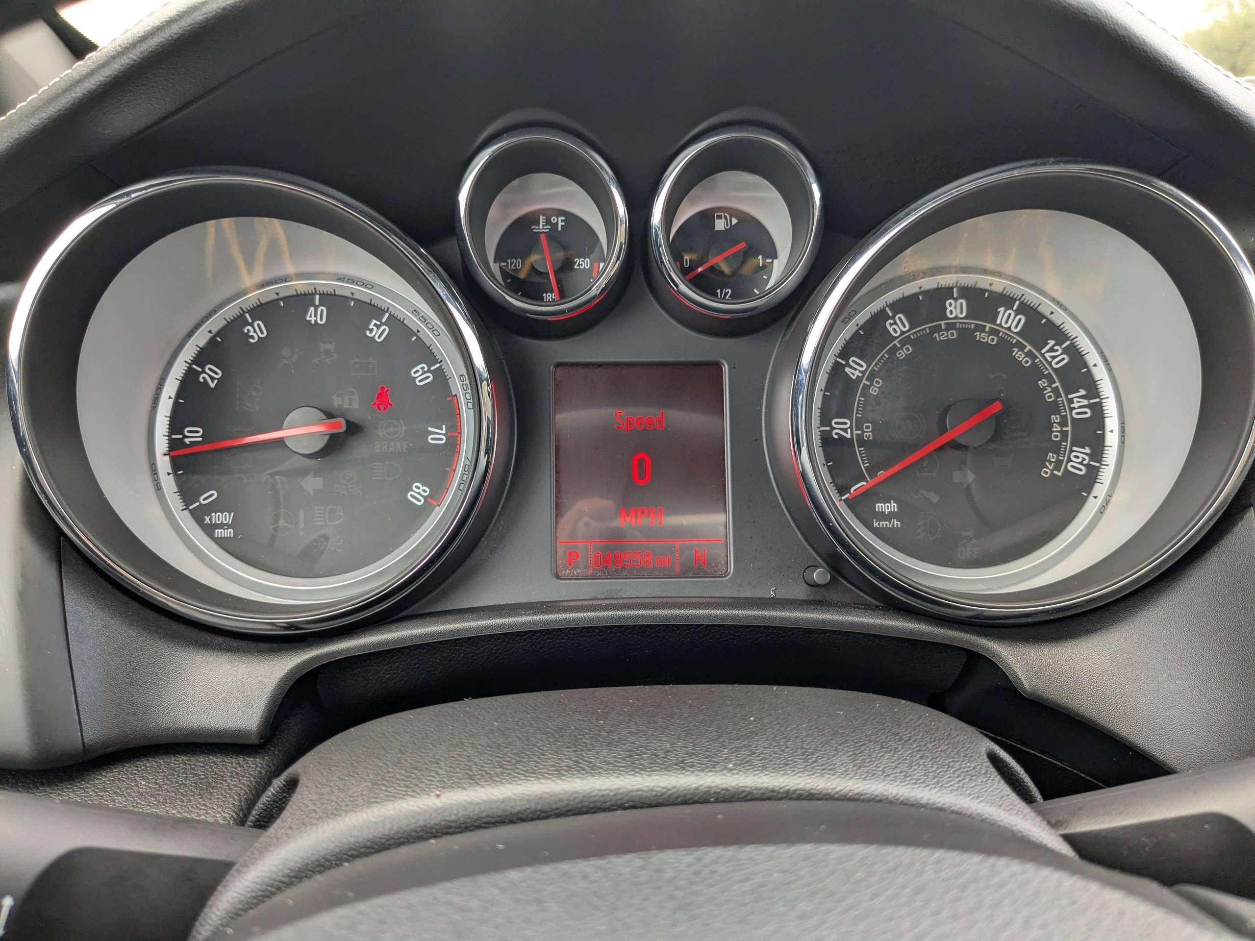 Used 2018 Buick Cascada Premium image 30