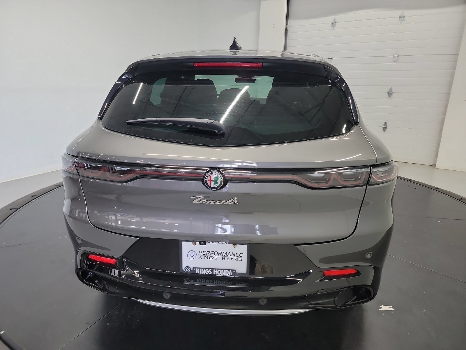 Used 2024 Alfa Romeo Tonale Ti AWD/4WD image 8