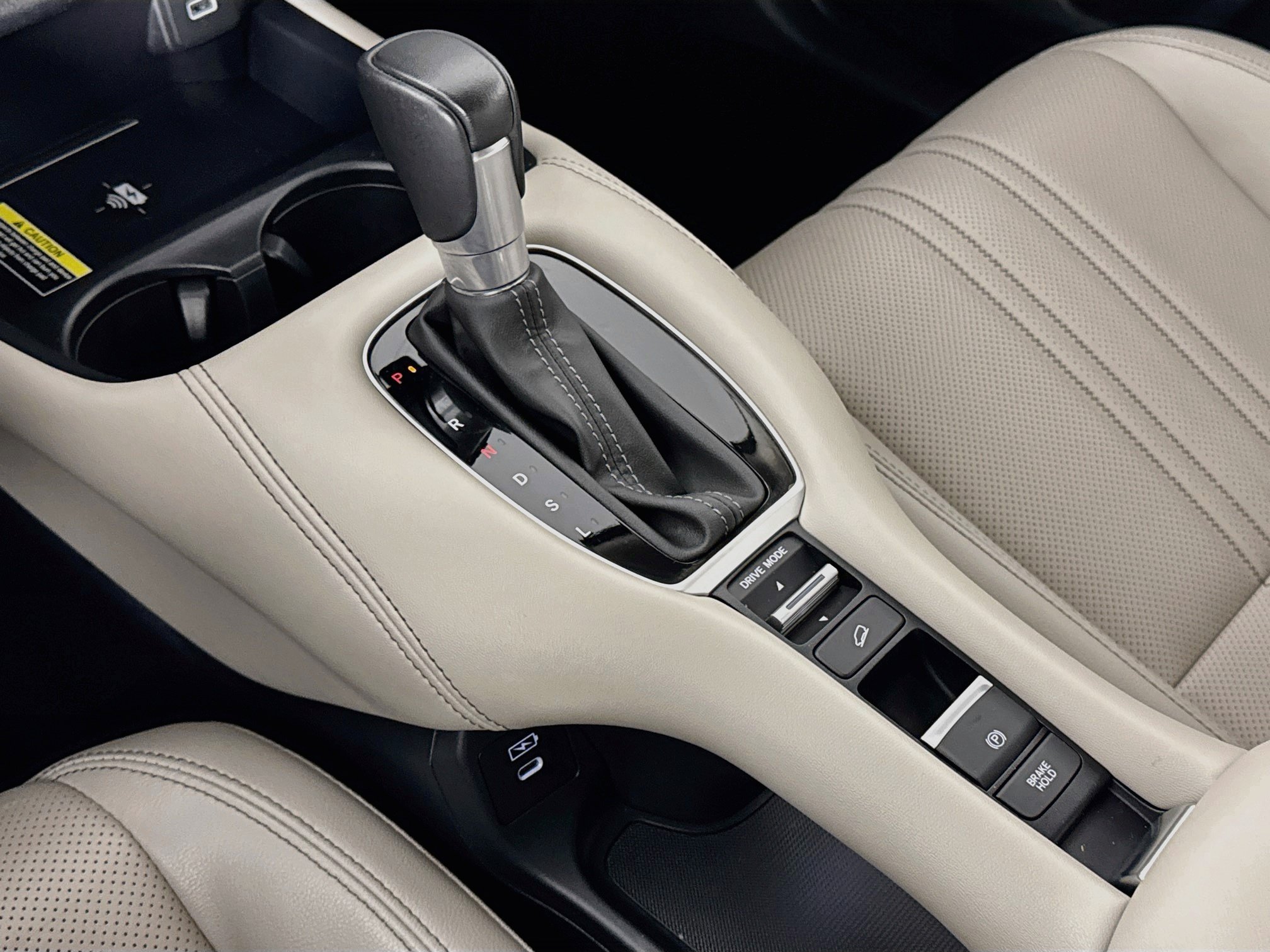 Certified 2024 Honda HR-V EX-L image 16