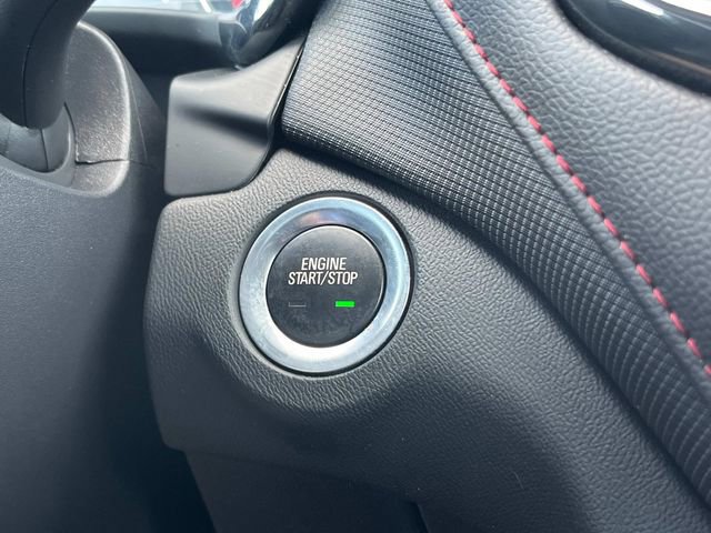 Certified 2022 Chevrolet Equinox RS w/ LPO, Floor Liner Package image 33