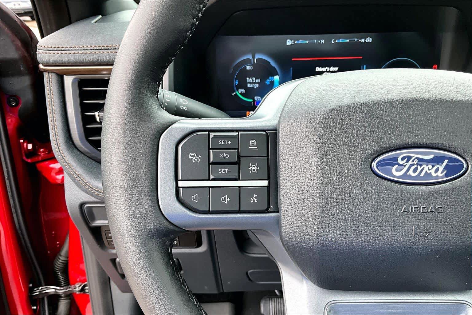 Used 2025 Ford F150 Lightning Lariat AWD/4WD image 23