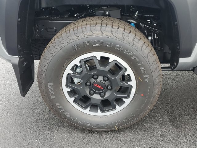 New 2026 Toyota Tacoma TRD Off-Road AWD/4WD image 5