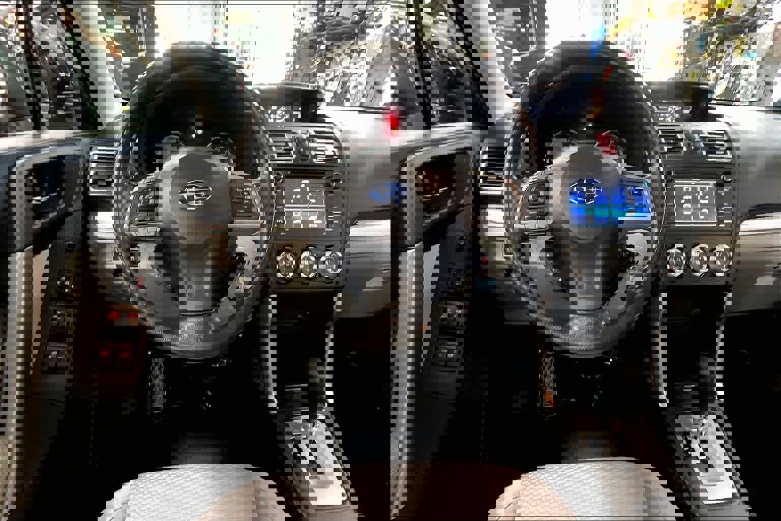 Used 2016 Subaru Forester 2.5i w/ Alloy Wheel Package image 6