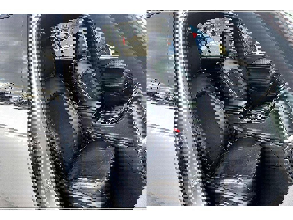 Used 2024 Jeep Grand Cherokee L Laredo image 8