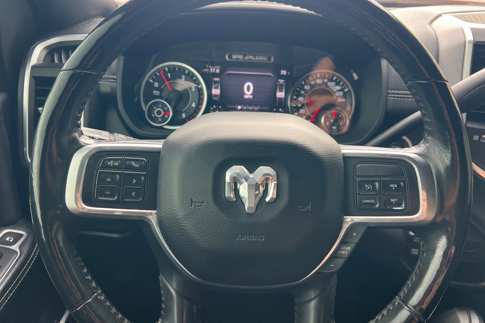 Used 2020 RAM 3500 Laramie w/ Night Edition AWD/4WD image 27