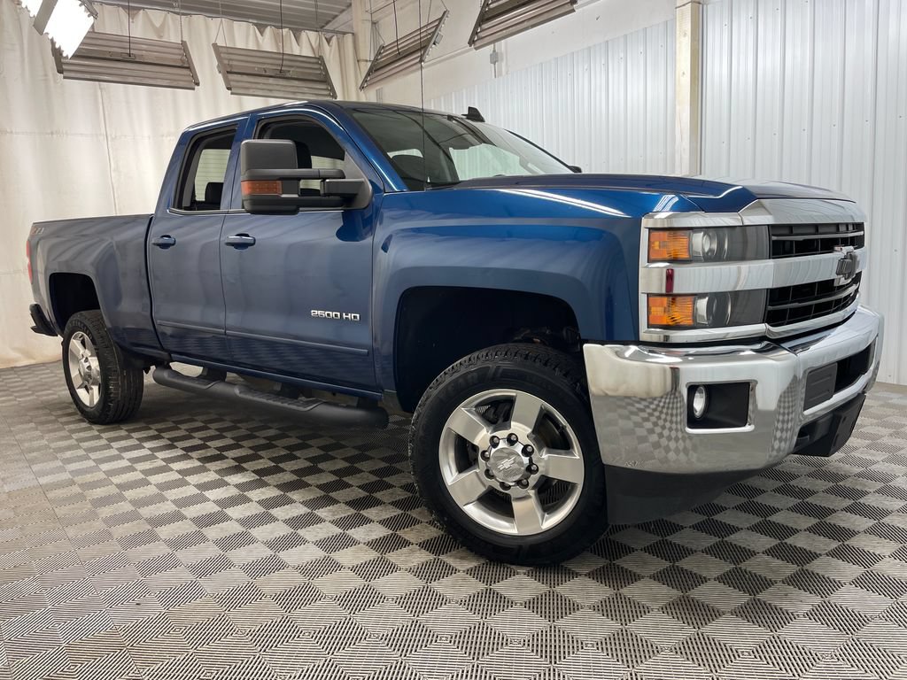 Used 2019 Chevrolet Silverado 2500 LT w/ LT Convenience Package AWD/4WD image 48