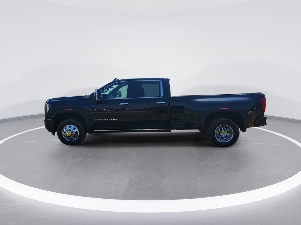 Used 2024 GMC Sierra 3500 Denali Ultimate image 5