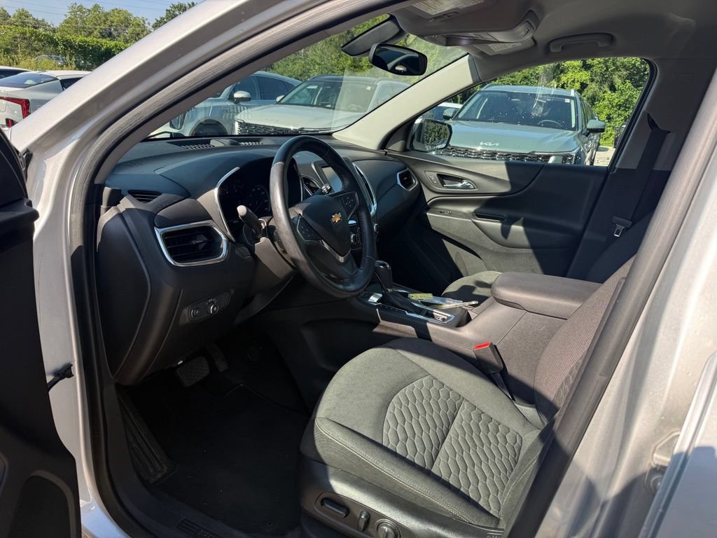 Used 2018 Chevrolet Equinox LT AWD/4WD image 7