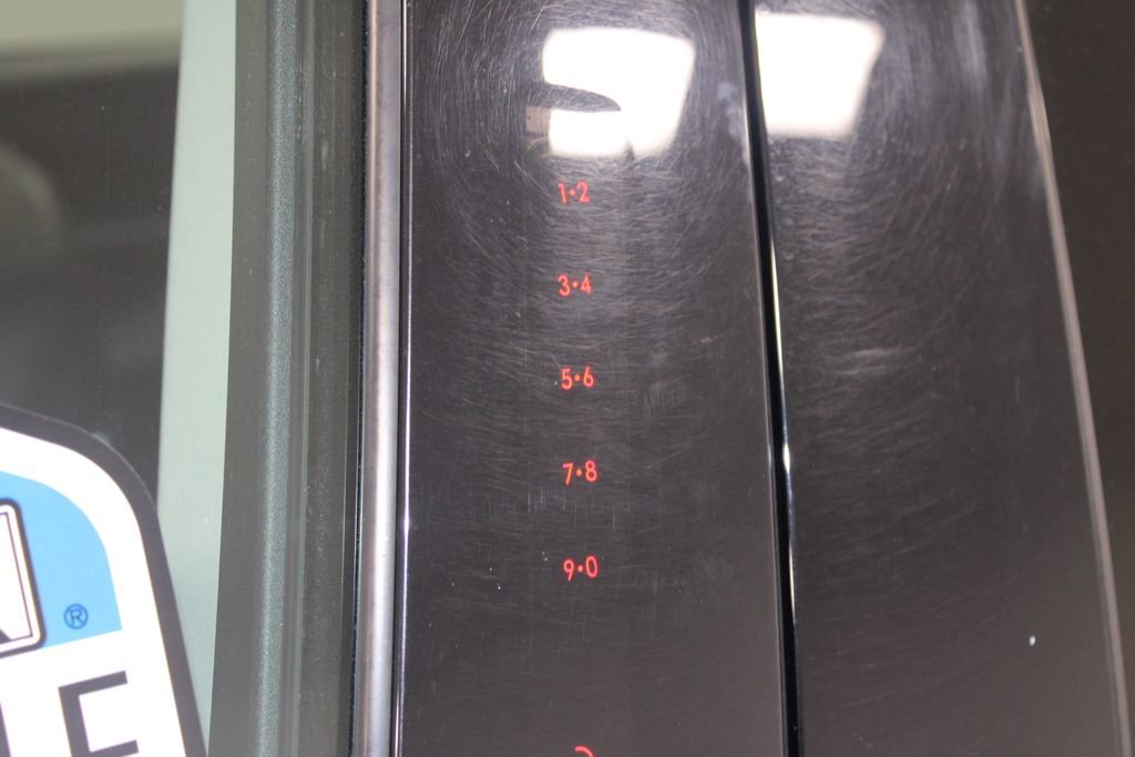 Used 2024 Lincoln Nautilus Reserve image 19