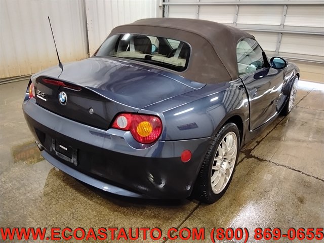 Used 2003 BMW Z4 3.0i RWD image 3
