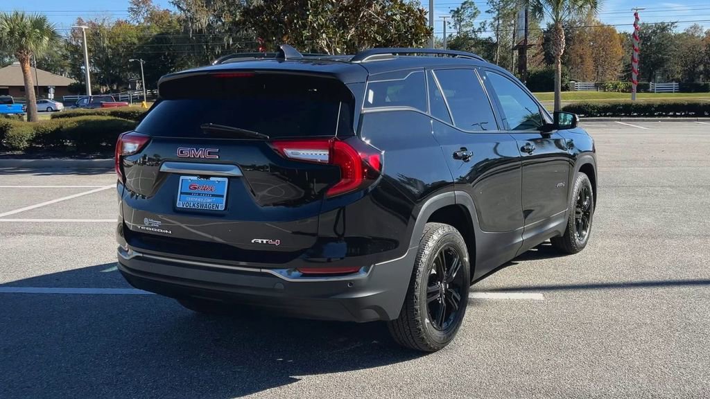 Used 2022 GMC Terrain AT4 w/ Infotainment Package II image 8
