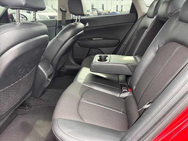 Used 2020 Kia Optima S image 16