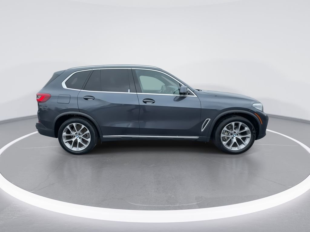 Used 2019 BMW X5 xDrive40i w/ Premium Package 2 image 9