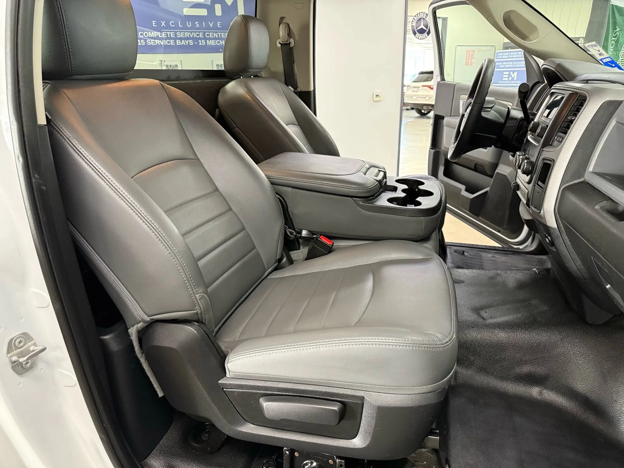 Used 2017 RAM 2500 Tradesman w/ Power Accessory Group image 17