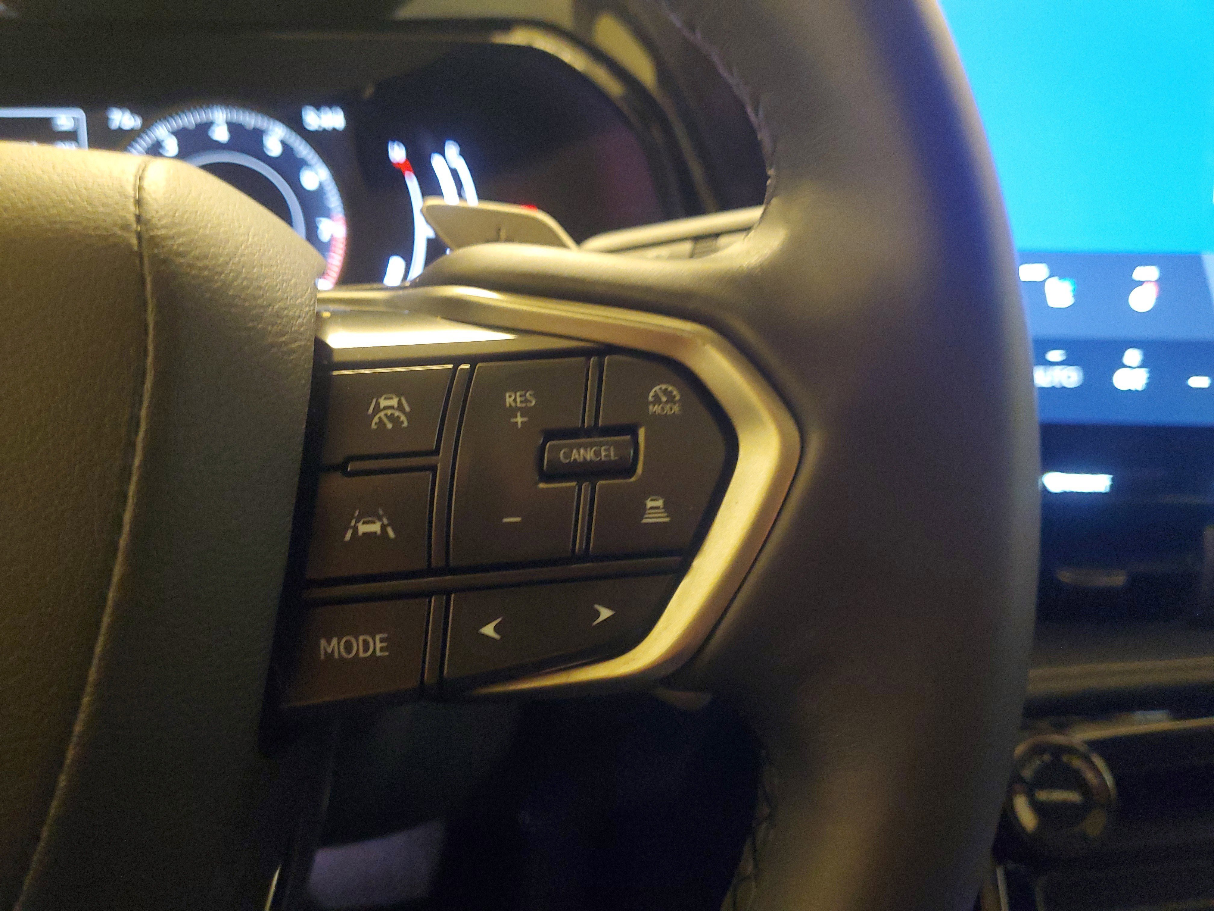 Certified 2025 Lexus NX 250 FWD w/ Premium Package image 27