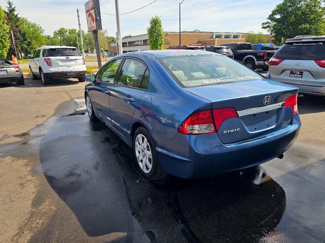 Used 2010 Honda Civic LX image 8