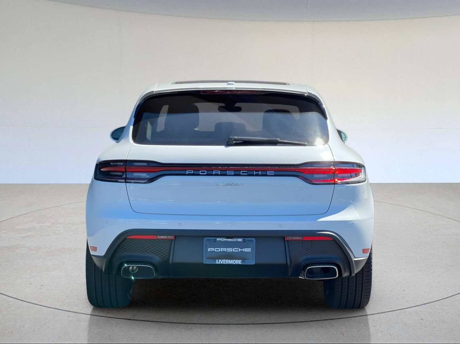 New 2026 Porsche Macan AWD/4WD image 7