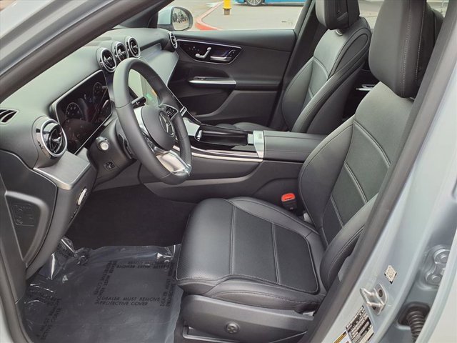 Used 2025 Mercedes-Benz GLC 300 image 14