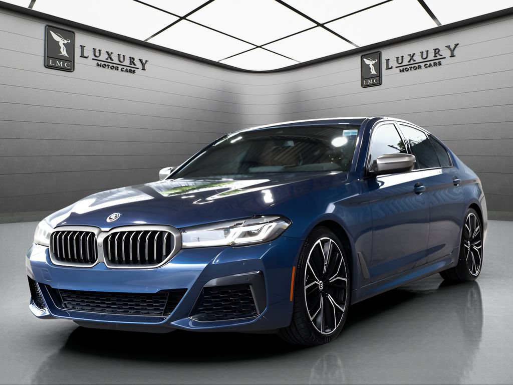 Used 2023 BMW M550i xDrive w/ Parking Assistance Package AWD/4WD image 4