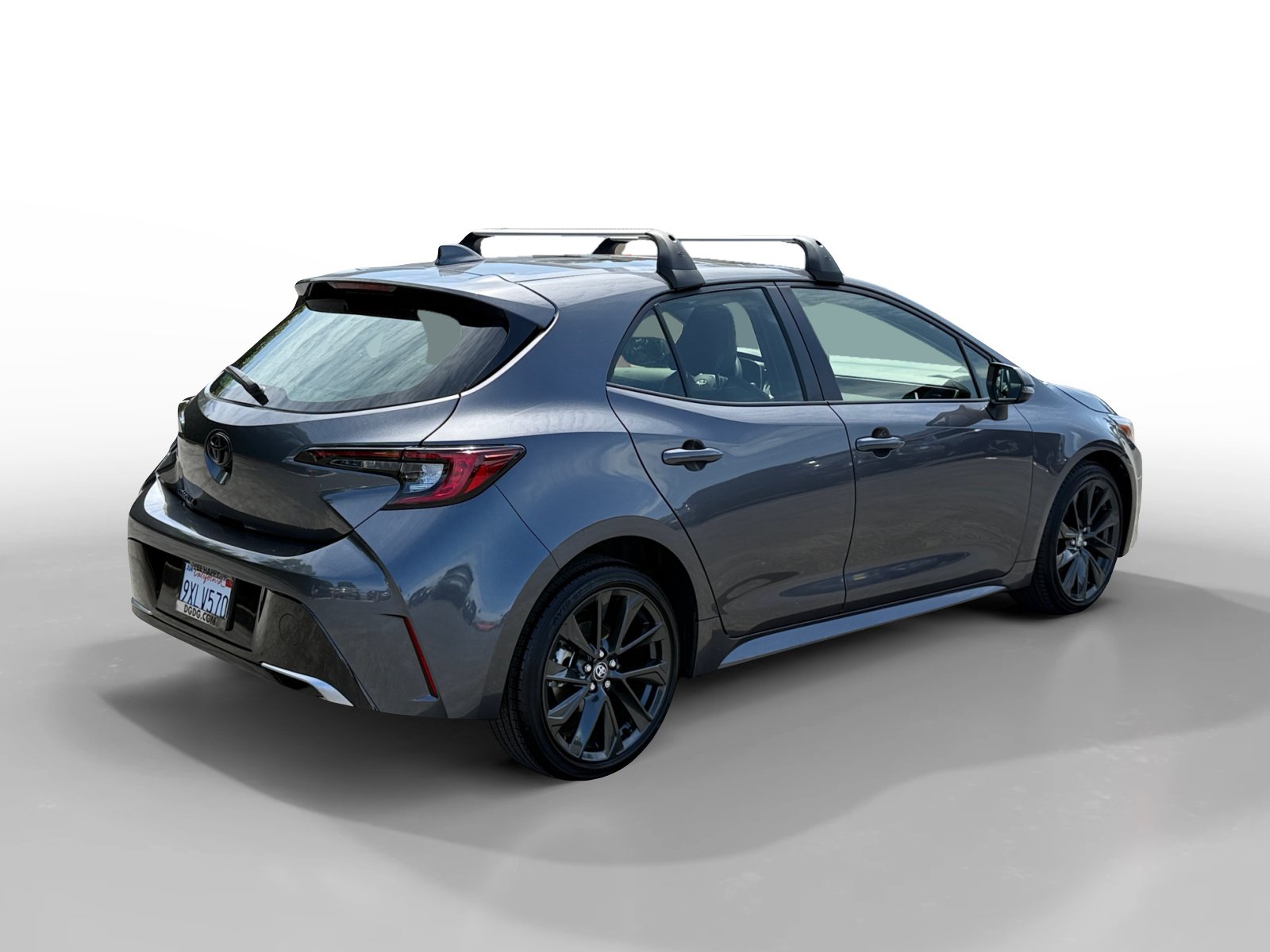 Used 2025 Toyota Corolla XSE FWD image 5