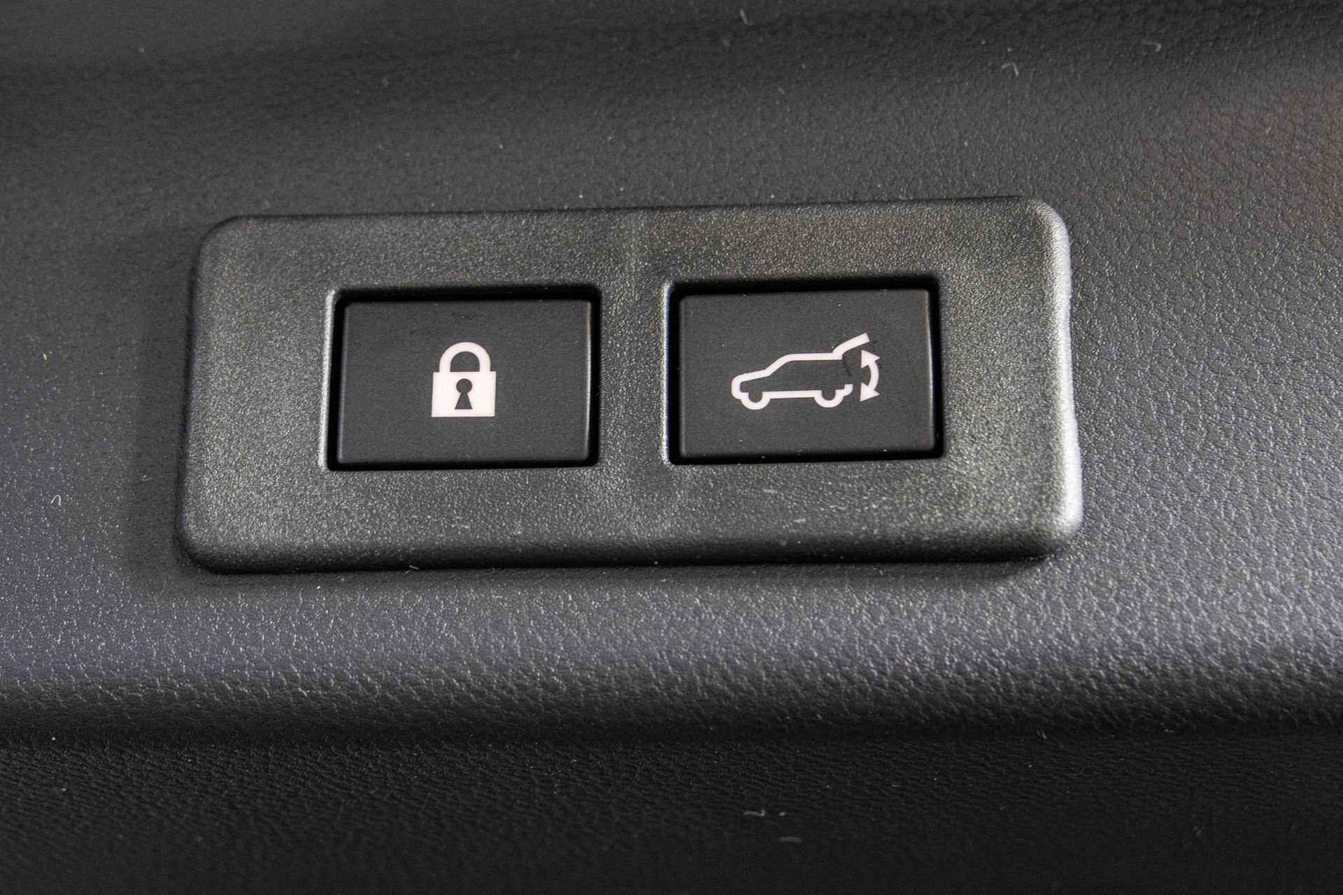 Used 2026 Subaru Ascent Premium image 42